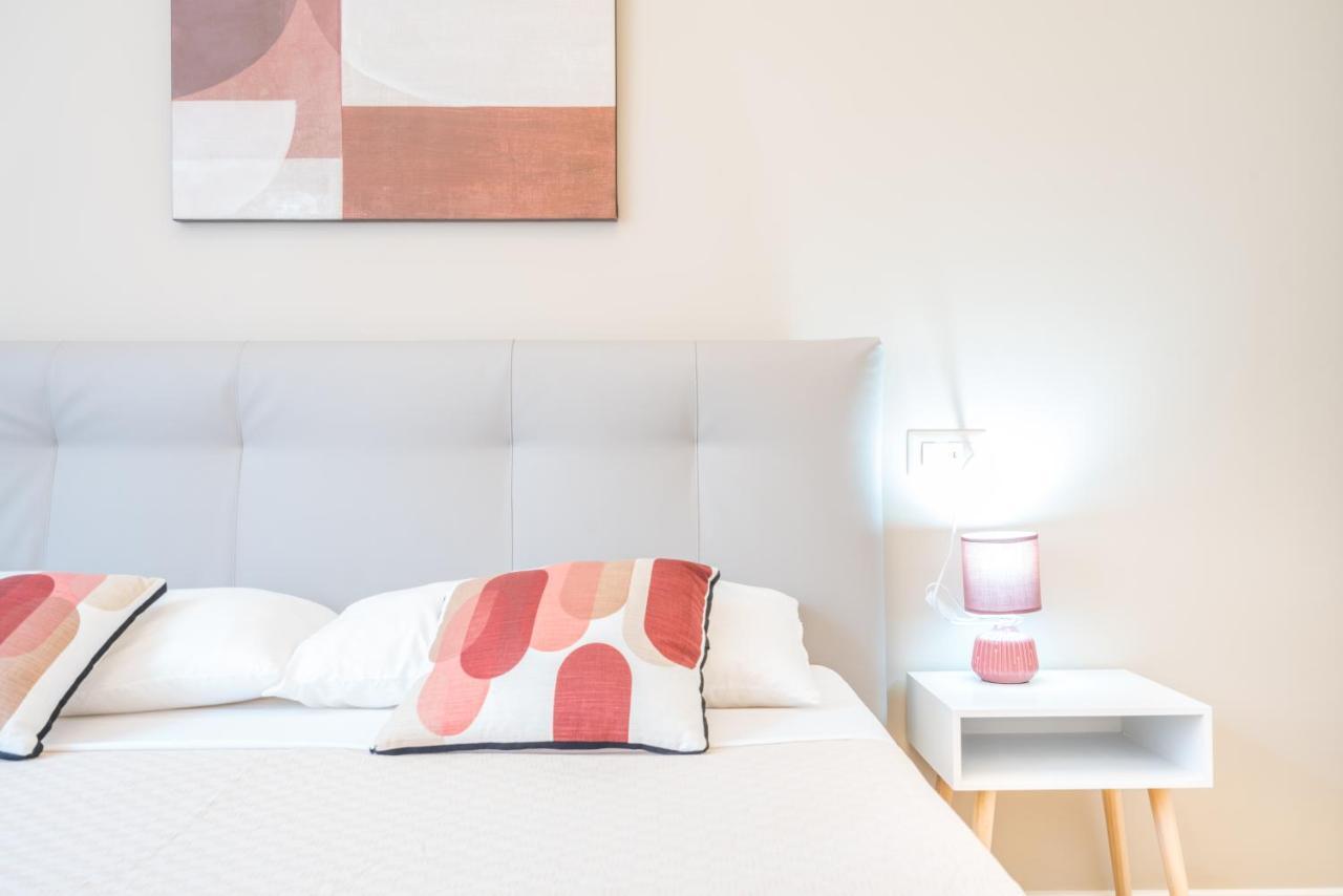 Puccini Apt - Centro Citta - Wifi - Ac Cagliari Zewnętrze zdjęcie