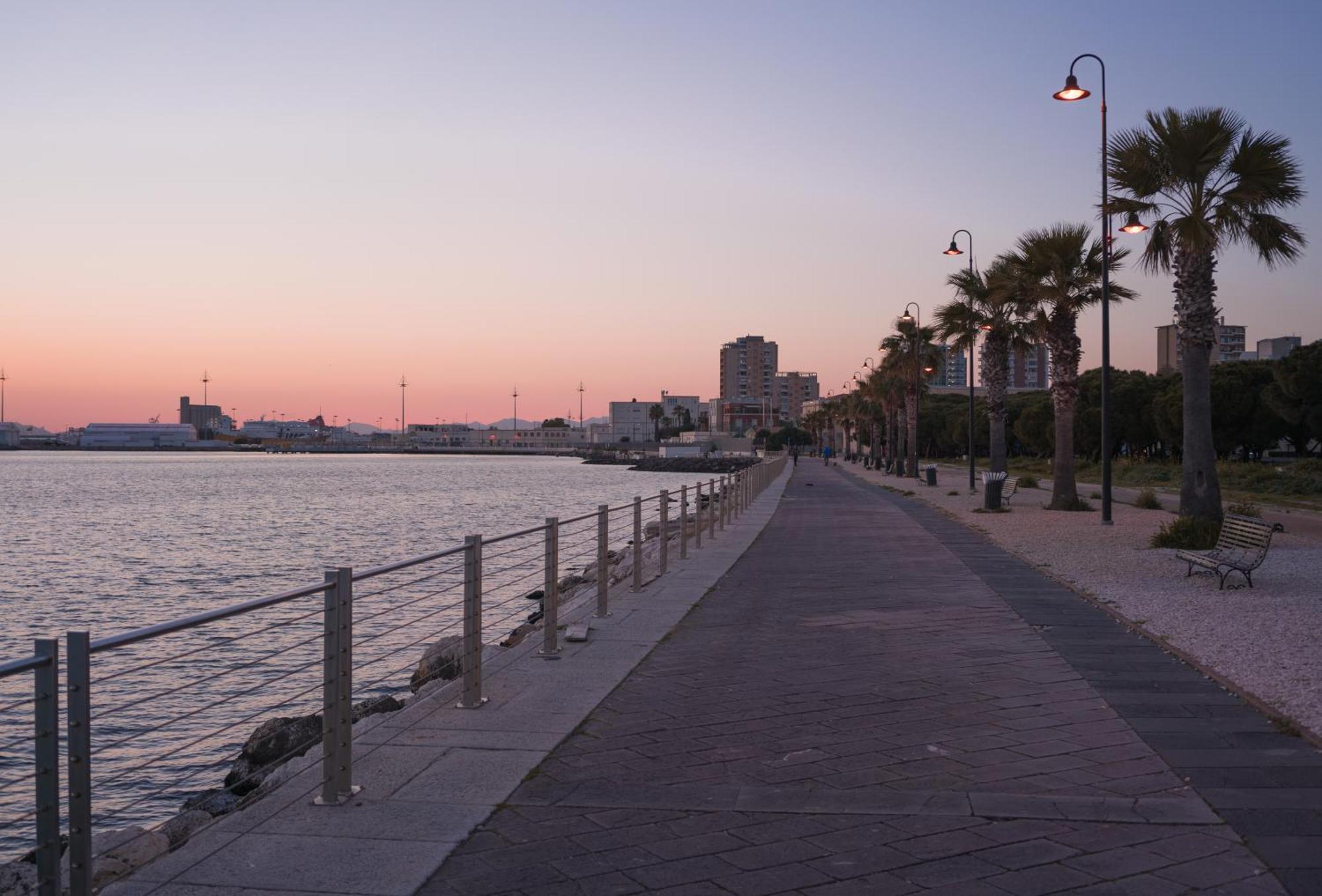 Puccini Apt - Centro Citta - Wifi - Ac Cagliari Zewnętrze zdjęcie